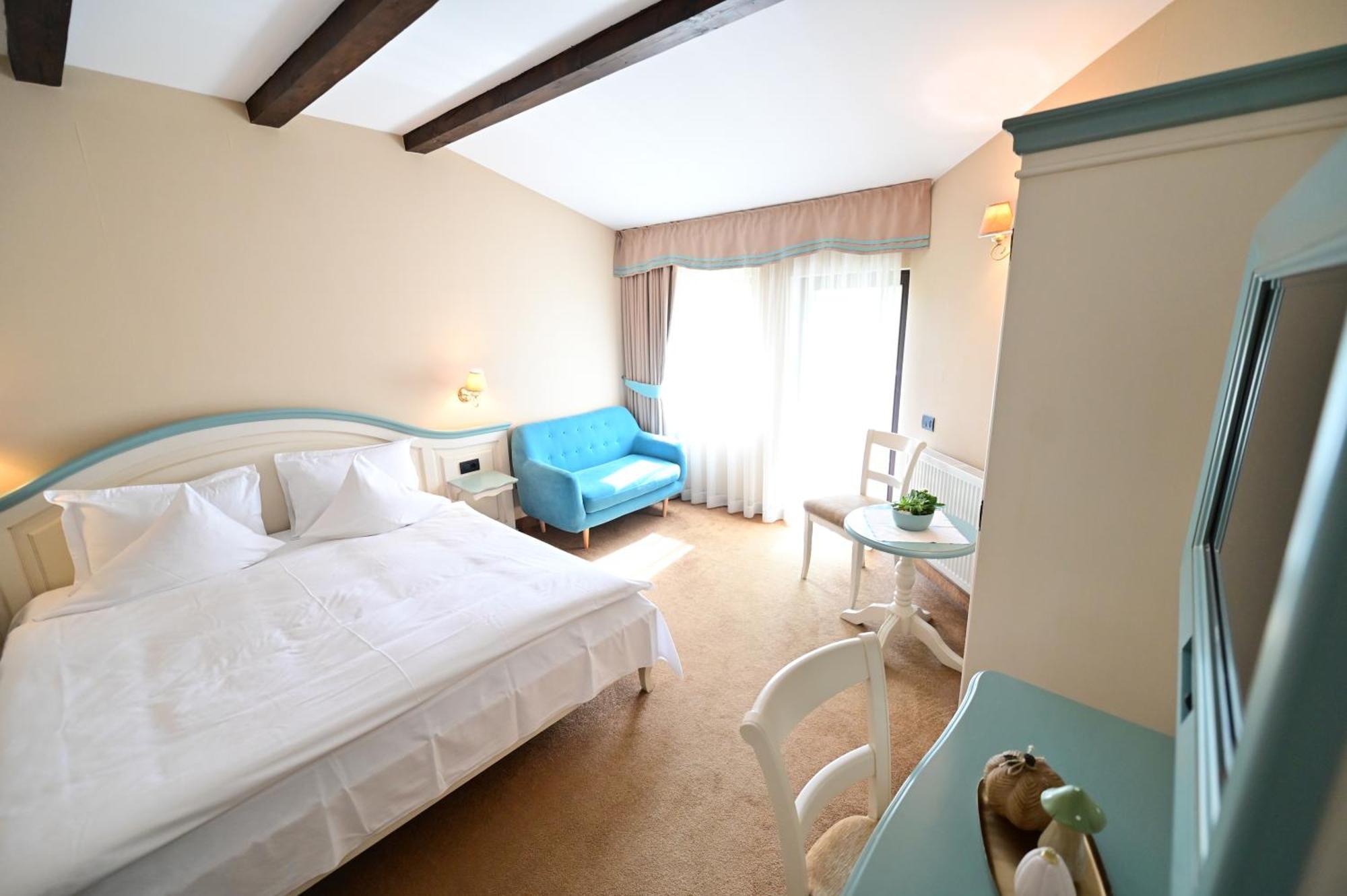 Natura Family Resort Avrig Luaran gambar