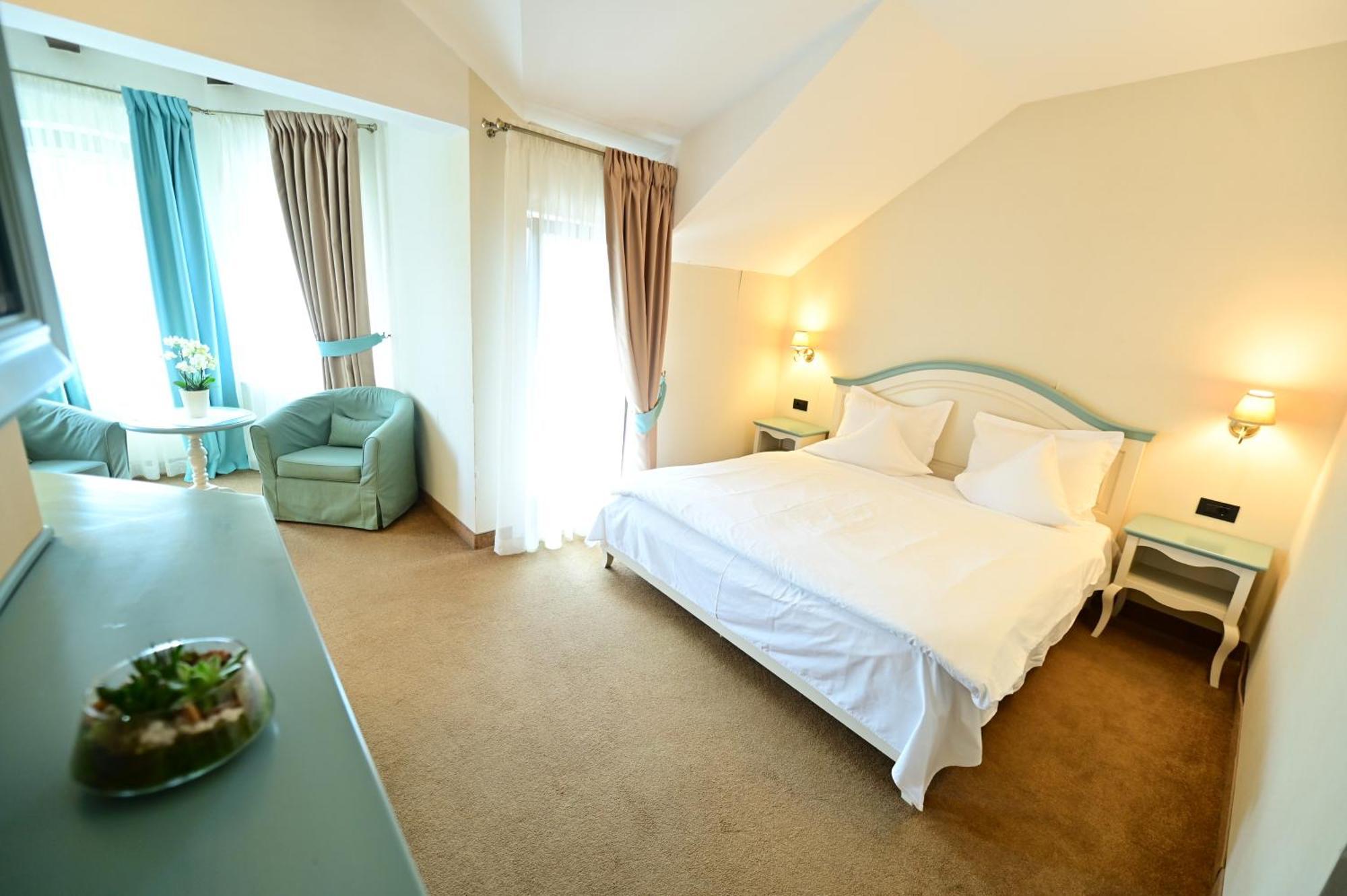 Natura Family Resort Avrig Luaran gambar
