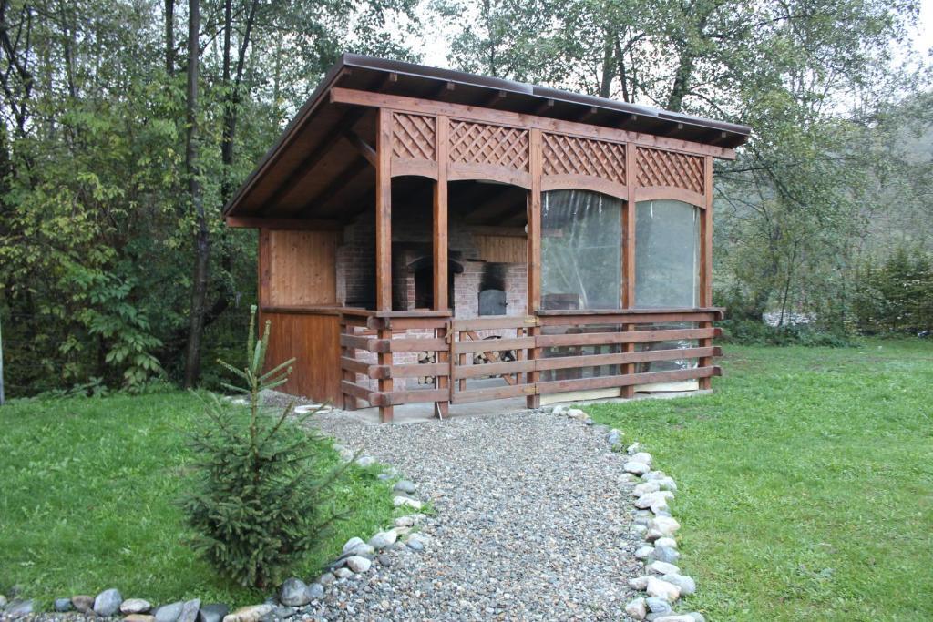 Natura Family Resort Avrig Luaran gambar