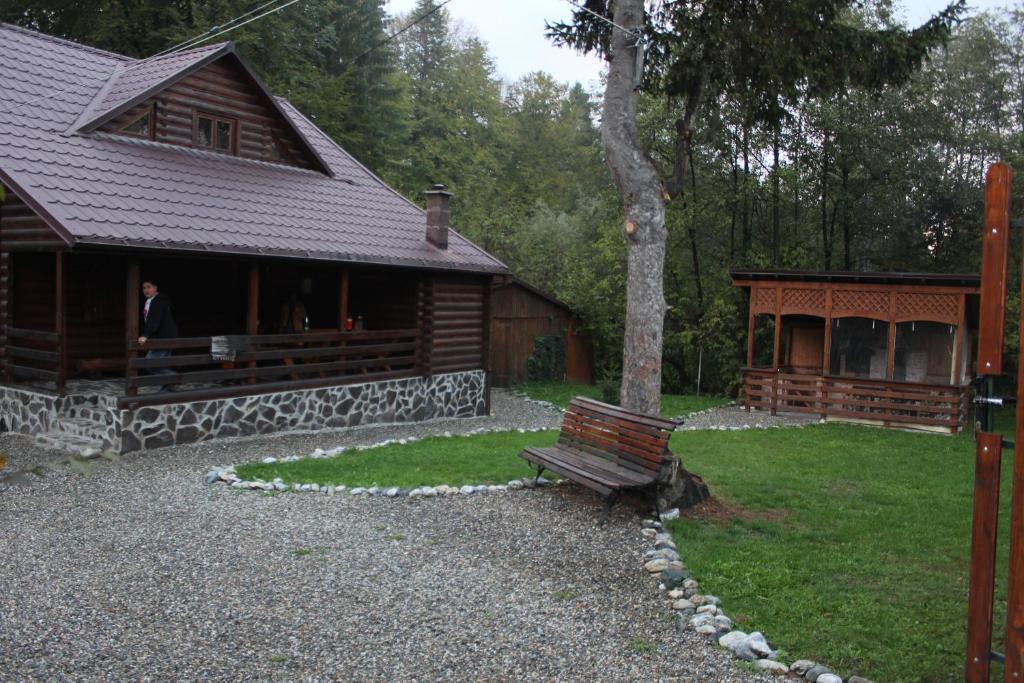 Natura Family Resort Avrig Luaran gambar